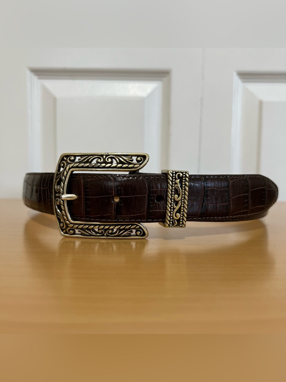 Brighton Classic Brown Croc-Embossed Leather Belt Ornate Silver Buckle 34/Large